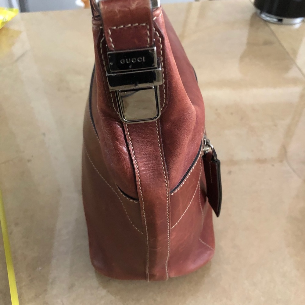 GUCCI - Picture 5 of 16